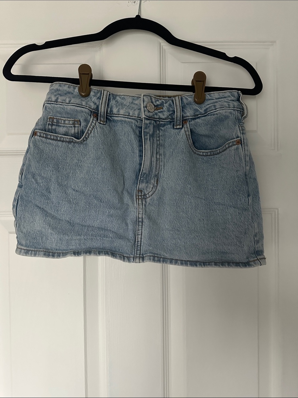 Light Wash Denim Mini Skirt - Casual Women's Skirt